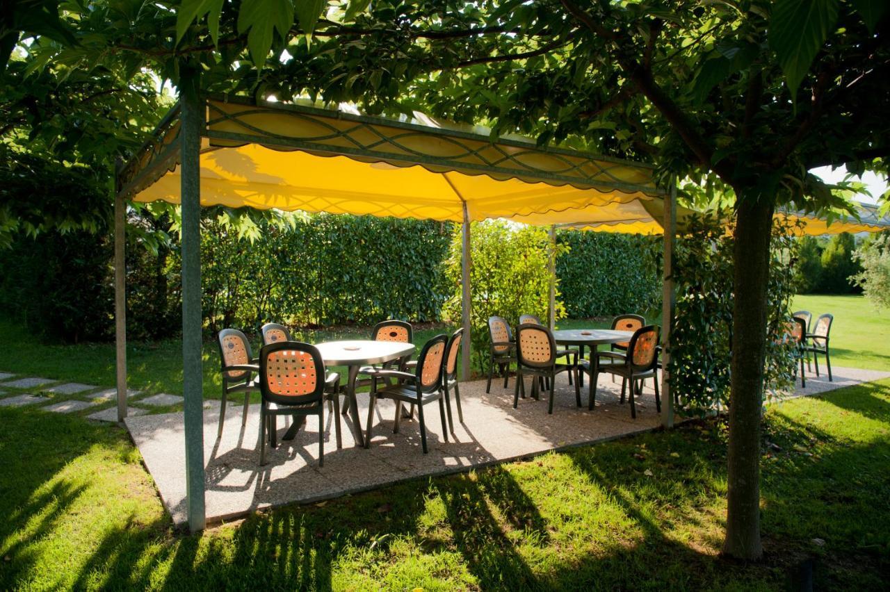 Agriturismo Casolare Lucchese Lucca Eksteriør billede